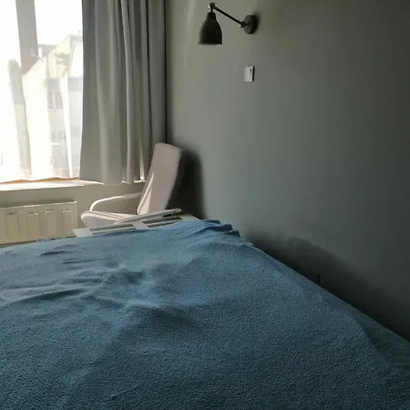 With Free Parking - Mogilska, Laszkiewicza Quarto em Acomodações Particulares Cracóvia