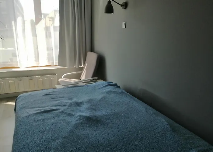 With Free Parking - Mogilska, Laszkiewicza Habitación en casa particular Cracovia