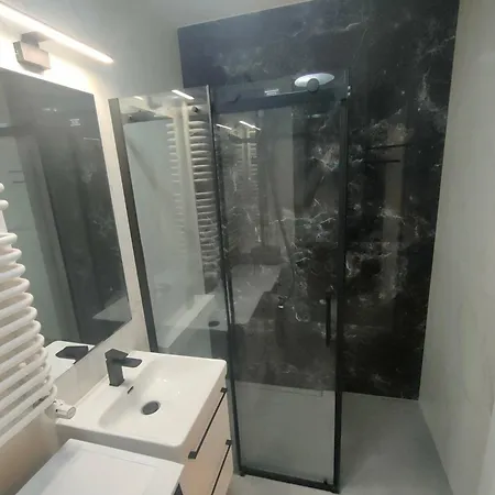 With Free Parking - Mogilska, Laszkiewicza 民宿 *