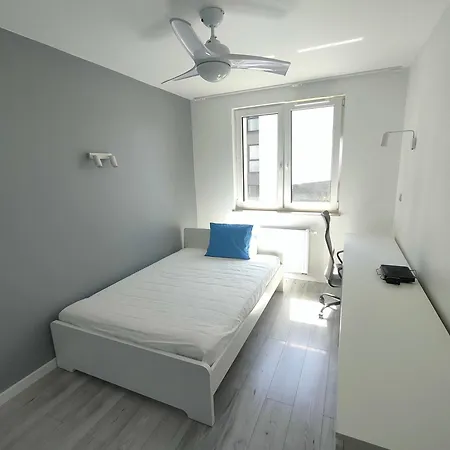 With Free Parking - Mogilska, Laszkiewicza 民宿 *